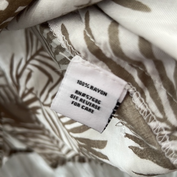 Miss Selfie Off the Shoulder Top | Size Medium | Crop Top | Summer Top - Picture 4 of 4